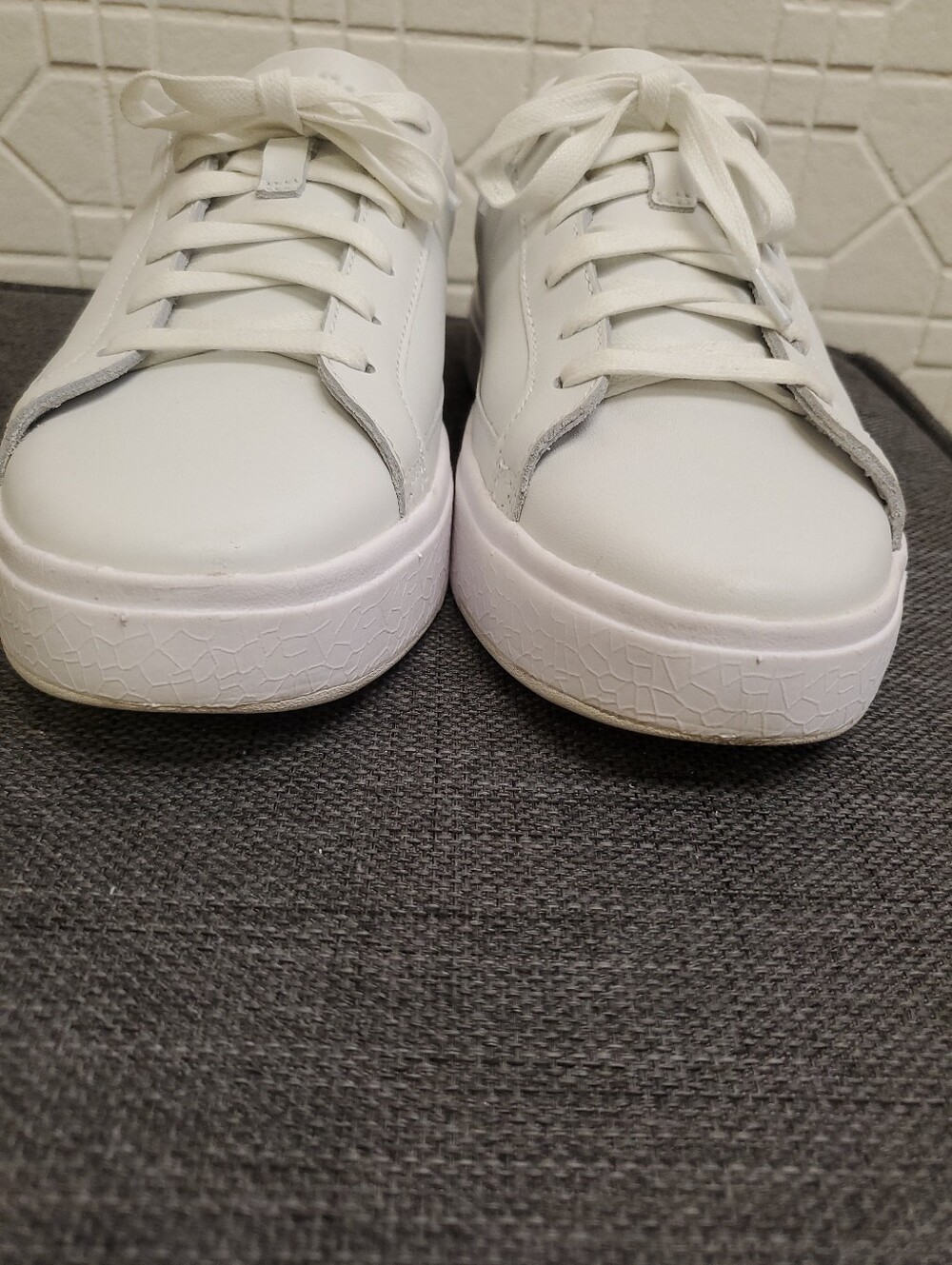 KIZIK Vegas Women’s White Sneakers Lace-up Slip In Leather Comfort Size 8 Wide - Picture 5 of 8